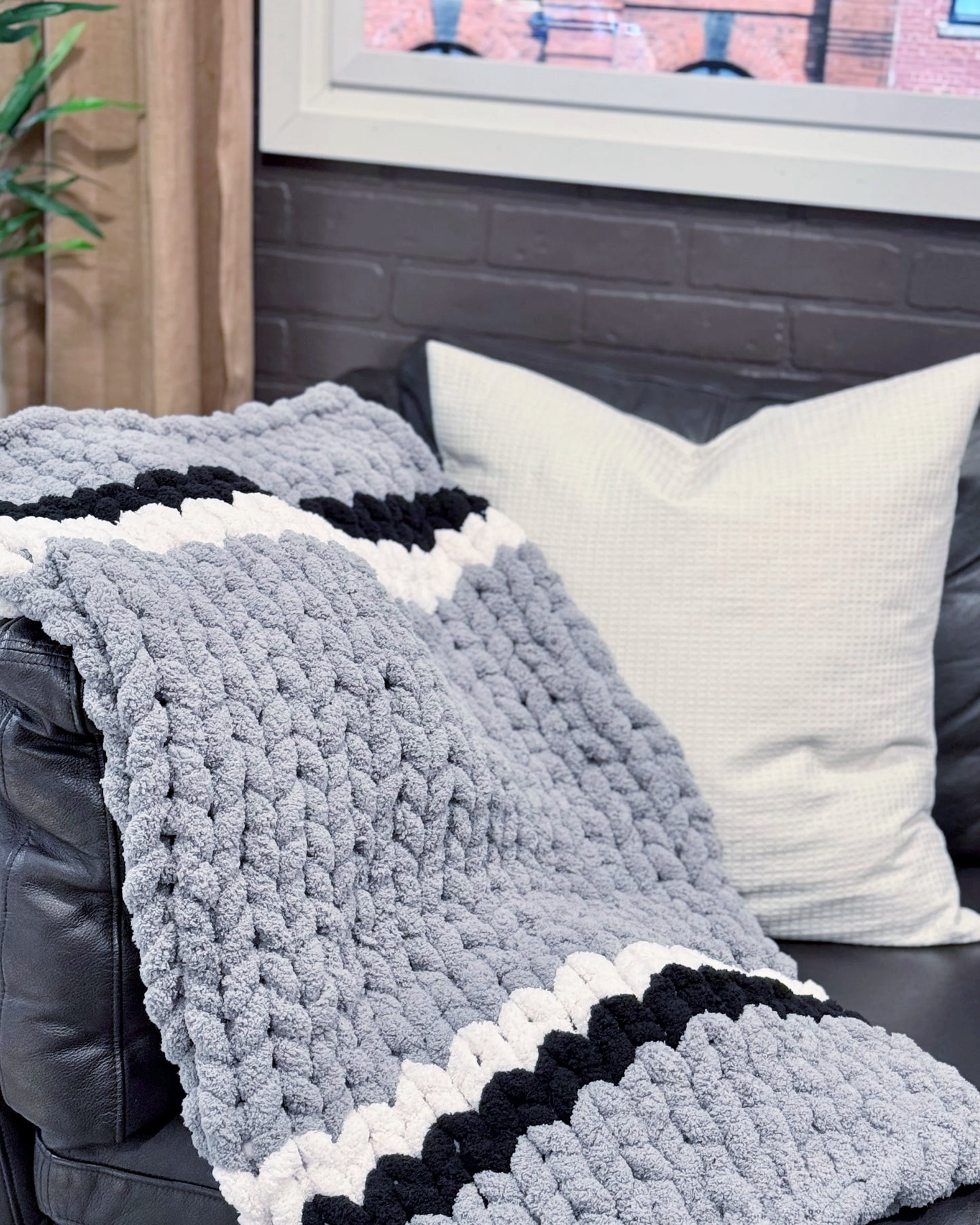 Hand-Knit Chunky Blanket (Grey Stripe)